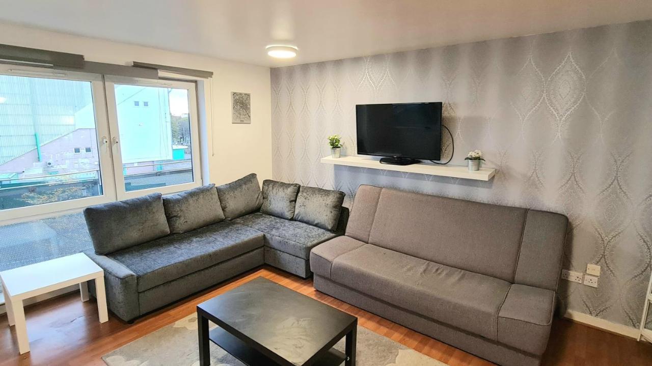 Lovely 3 Bedroom Apartment - Free Parking Edinburgh Exterior photo